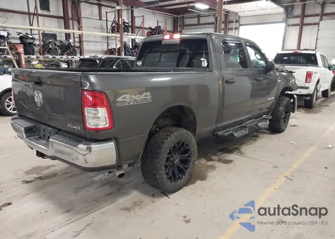 2020 Ram 2500 Tradesman 4X4 6'4 Box from USA, damaged, VIN 3C6UR5CJ0LG308558